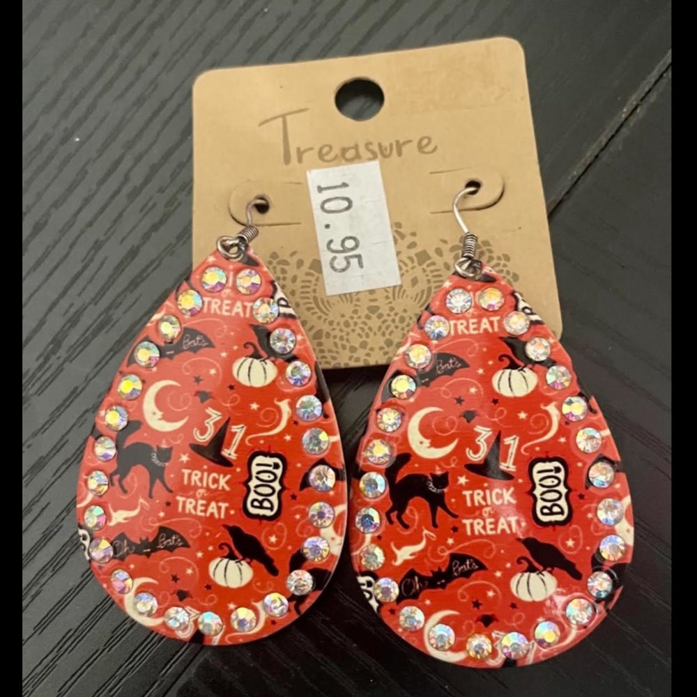 Metal Halloween earrings